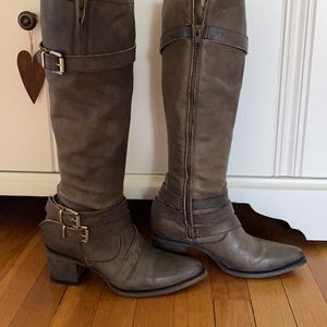 Freebird Flynn boots